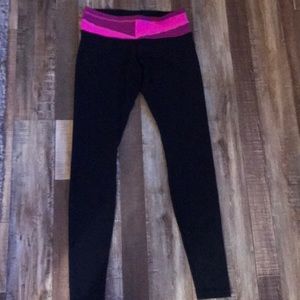 Lululemon Wunder Under Size 8 Reversible